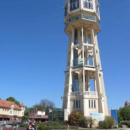 Casa de Férias Holiday In Siofok/balaton 34969 *